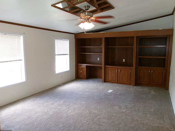 2nd image of 734 Main St