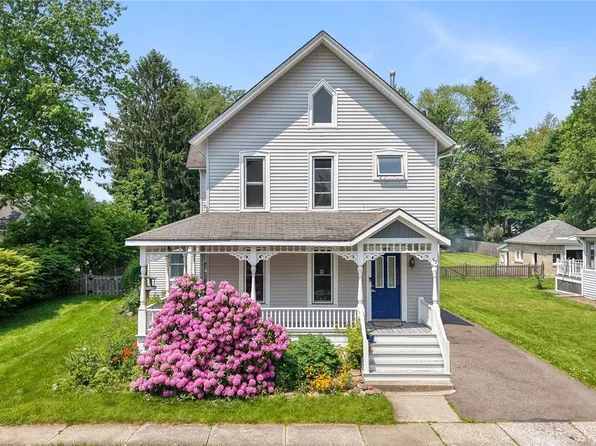 63 Floral Ave, Cortland, NY 13045
