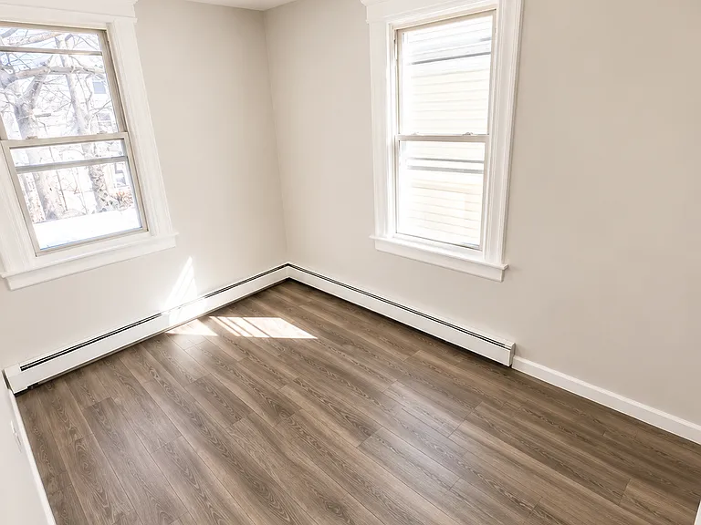 21 Eckert Ave #2B — Photo 7