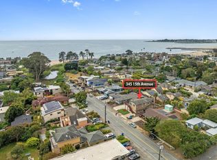 345 15th Ave, Santa Cruz, CA 95062
