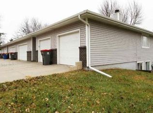 3812 Sweetbriar Ln, Lincoln, NE 68516