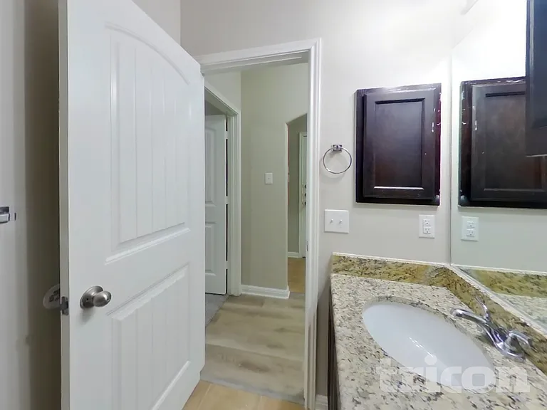 2832 Mistywood Ln — Photo 15