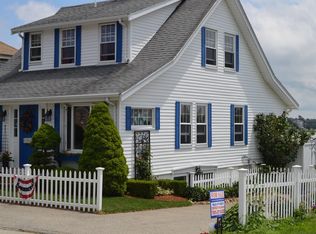 81 Edgewater Rd, Hull, MA 02045