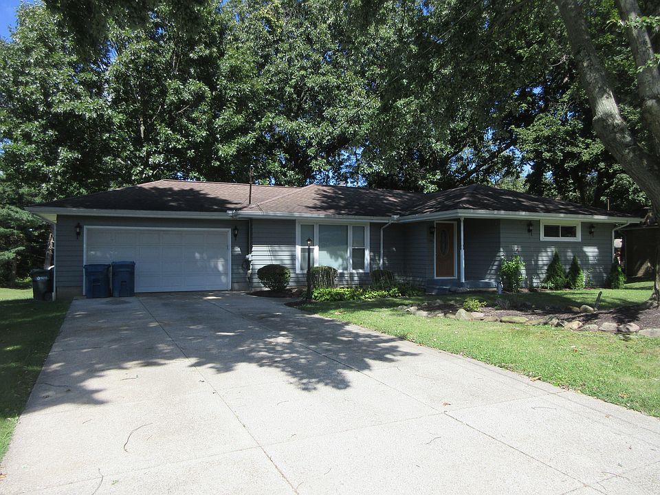 1st image of 103 Moore Rd