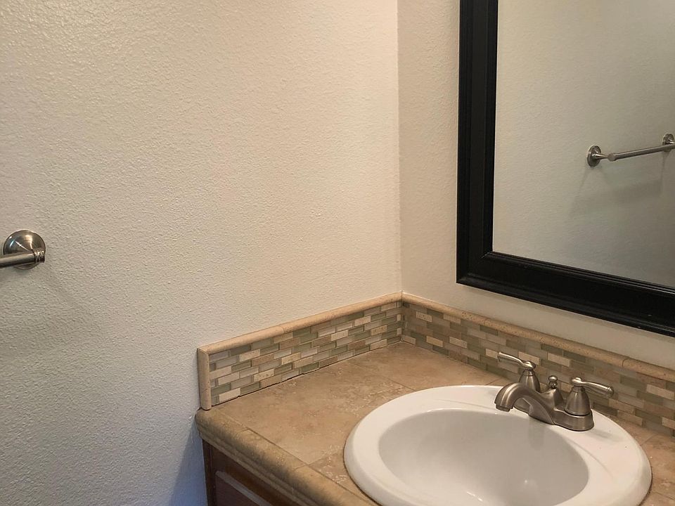 downstairs 1/2 bath newly remodeled