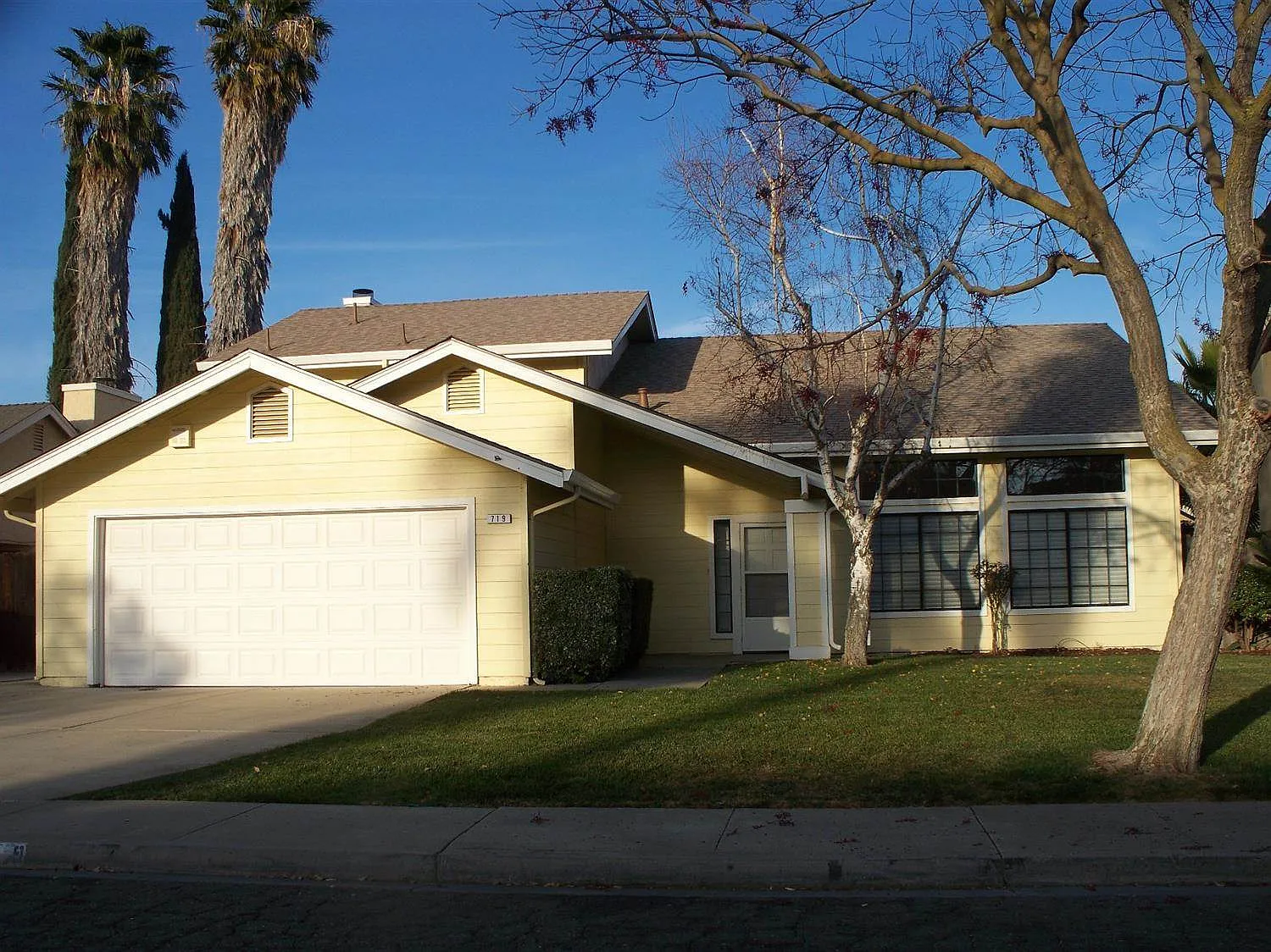 719 Kinshire Way photo 1