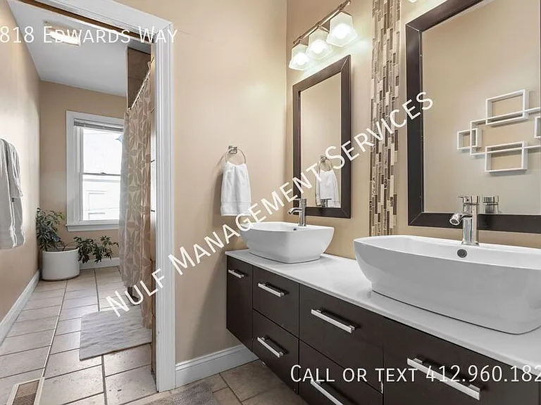 2818 Edwards Way — Photo 7