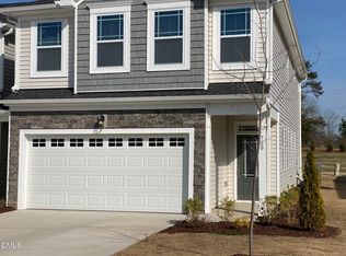 760 Creekway Dr, Fuquay Varina, NC 27526