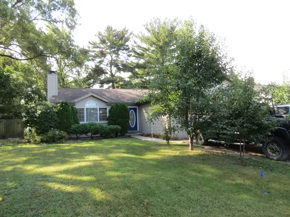 274 E 34th St, Steger, IL 60475