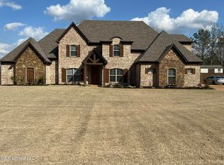 5996 Center Hill Rd, Olive Branch, MS 38654