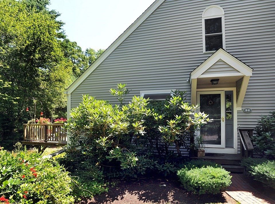 1st image of 8 Southpoint Dr Unit 8B