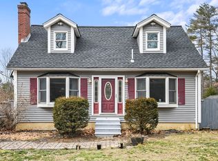 591 Townsend Harbor Rd, Lunenburg, MA 01462