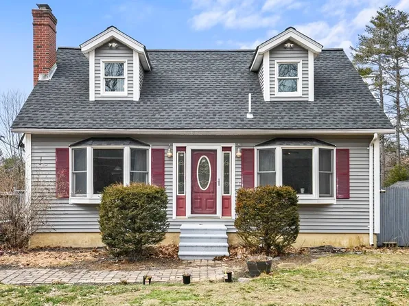 591 Townsend Harbor Rd, Lunenburg, MA 01462