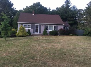 39 Circle View Dr, Hampden, MA 01036