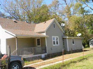 313 E Sanderson St, Yates Center, KS 66783