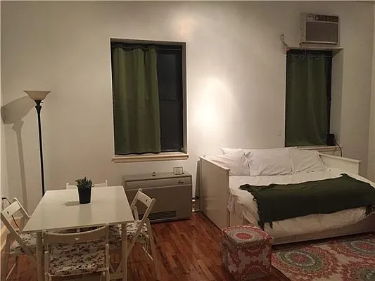 Rented by Triumph Property Group | media 26