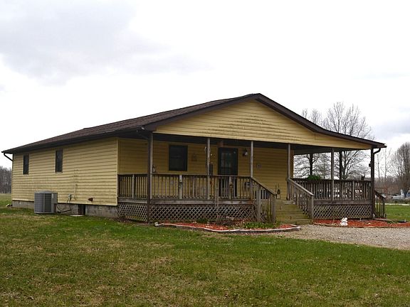 4th image of 760 N County Road 500 E