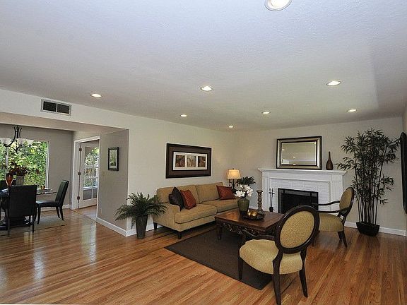 5th image of 1078 Happy Valley Ave