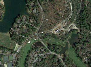 10 Club Dr, Sapphire, NC 28774