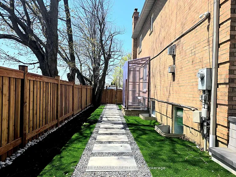 6 Fernwood Ct #B — Photo 9