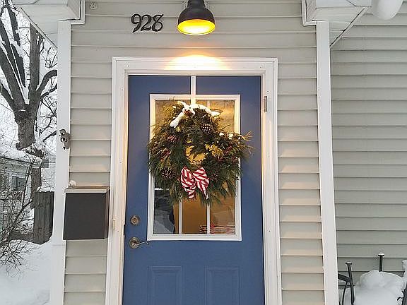 5th image of 928 Lincoln St