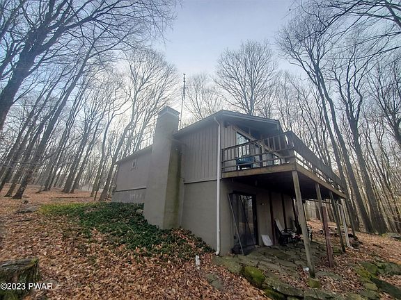 4th image of 120 Sunset Dr