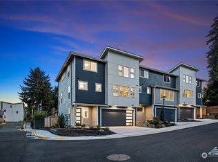 14951 7th Pkwy S UNIT 8, Seattle, WA 98148