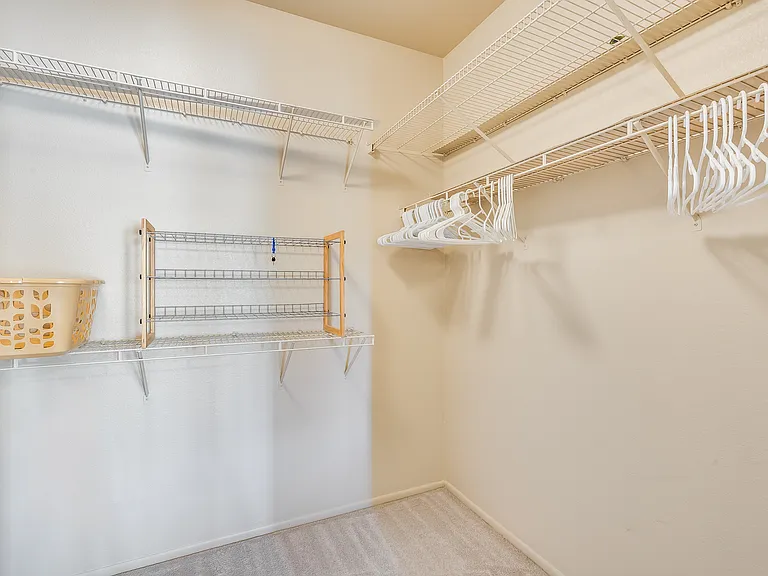 15973 W Quail Creek Ln — Photo 17