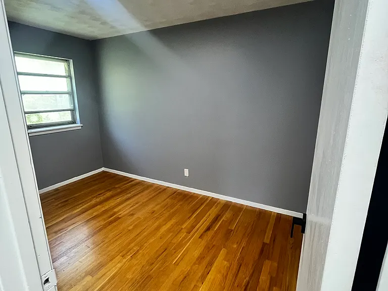 1008 SW Sunset St — Photo 7