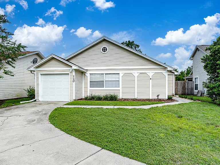 110 Riverraft Ct — Photo 2