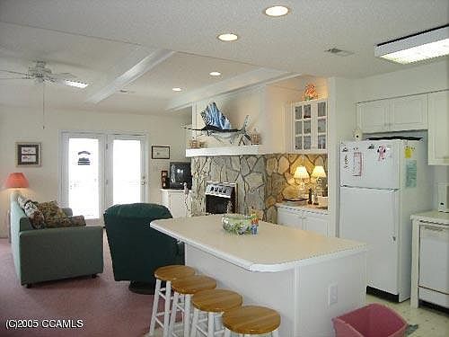5th image of 102 Diann #19A3