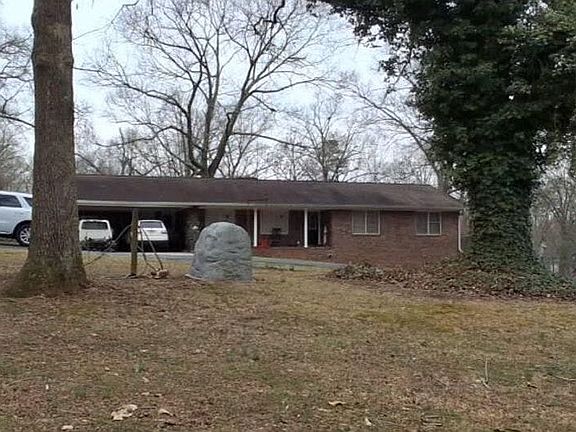 2nd image of 4268 Holly Springs Rd