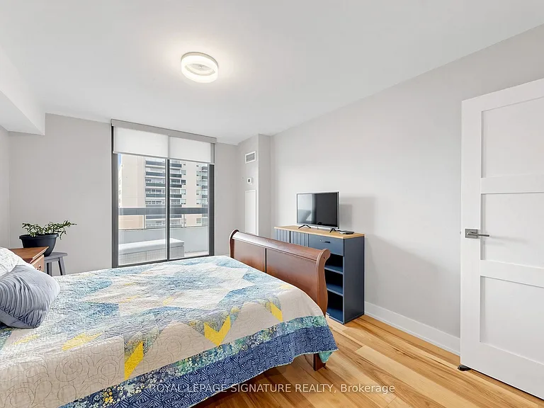 100 Quebec Ave #1505 — Photo 17