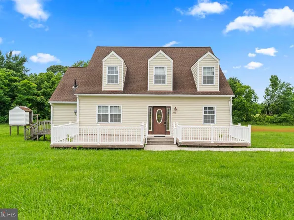2412 Grants Hill Church Rd, Montross, VA 22520