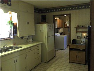 5th image of 9905 N Elgin Ave