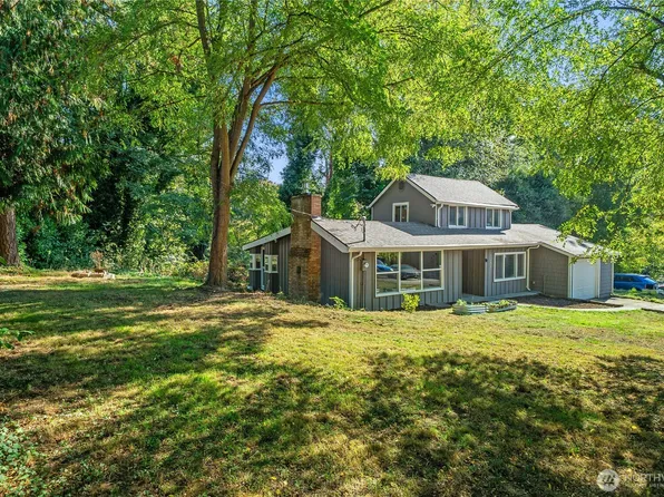 1251 S 230th Street, Des Moines, WA 98198