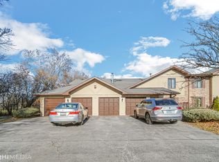 1450 N Elmhurst Rd APT 101C, Mount Prospect, IL 60056