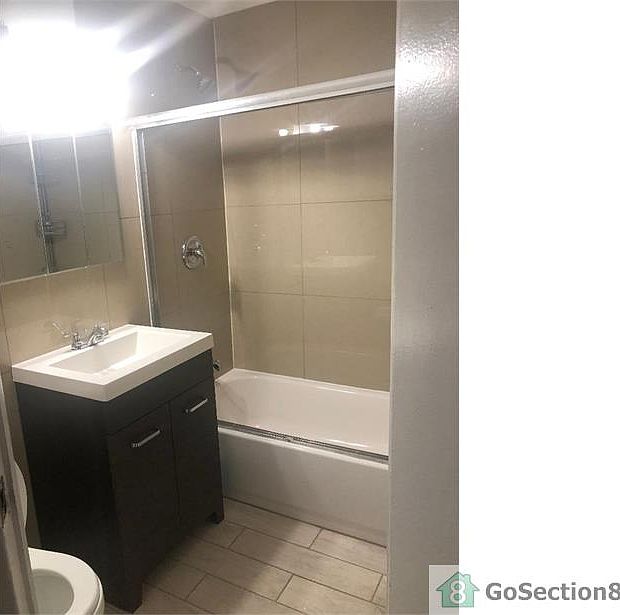 2nd image of 1243 Bronx River Ave #3