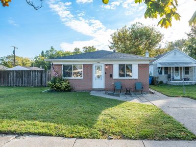 4969 Bedford St, Dearborn Heights, MI, 48125