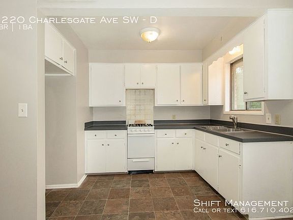 2nd image of 3220 Charlesgate Ave SW APT D