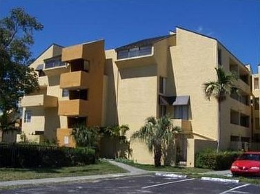 1st image of 10500 SW 108th Ave APT B106