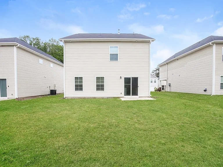 170 Beckett Ln — Photo 17
