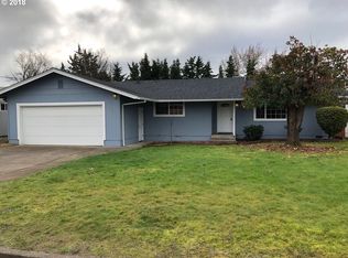 2065 Palos Verdes Dr, Roseburg, OR