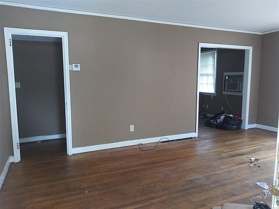 2nd image of 1632 Dale Dr
