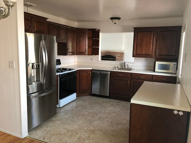 4218 Blackfoot Ave — Photo 5