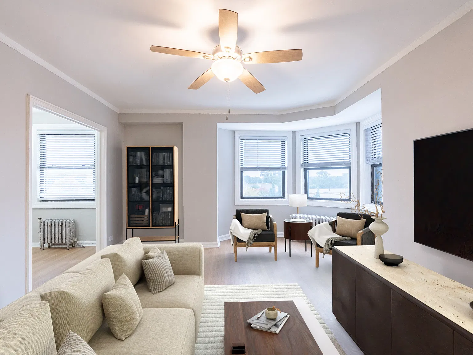 Wyndham Apartments — Photo 2