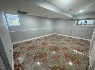 3712 S Hermitage Ave, Chicago, IL 60609