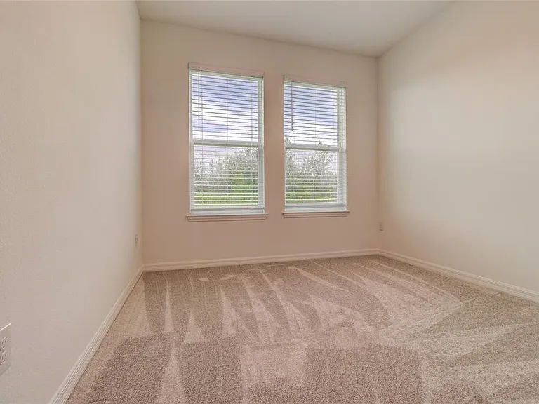 30708 Walker Cup Pl — Photo 21