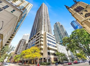 30 E Huron St APT 3204, Chicago, IL 60611