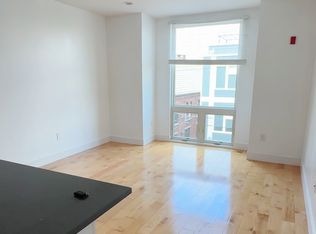 1215 N 27th St #3, Philadelphia, PA 19121